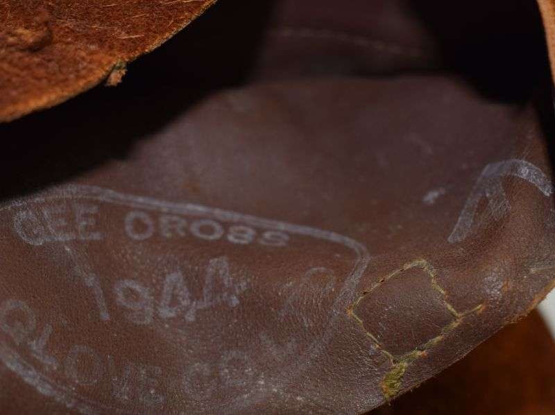 10) Unusual WW2 British Military Issue Brown Suede Gloves Dated 1944 — image 3