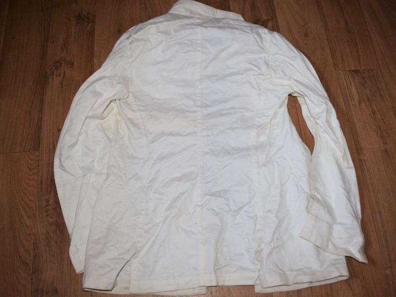 67) Original WW2 Royal Navy Officers White Tunic Dated 1945 — image 2