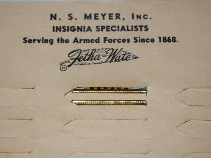 69) Original US Military Airmans Medal Ribbon Slide Bar on Factory Card Display — image 2