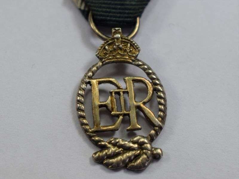 70) Original Royal New Zealand Naval Reserve Miniature Medal — image 4
