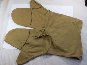 Unusual WW2 Heavy Duty Khaki Cotton Mittens With Fold Back …