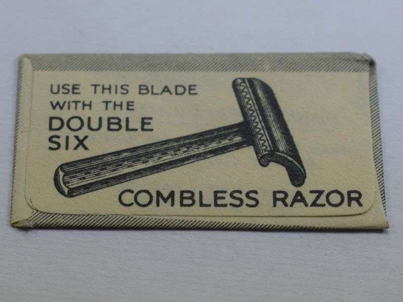 Original WW2 British Military Issue Double Six Razor Blade Compass — image 6