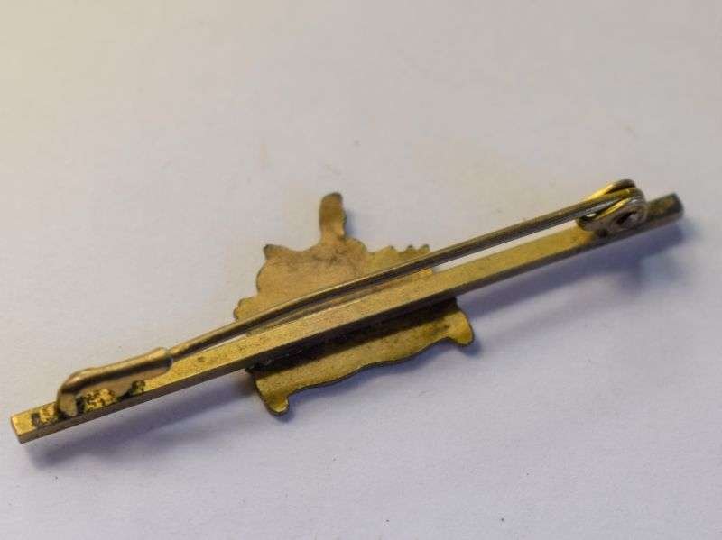 39) Original WW1 WW2 Sweetheart Brooch The Gloucestershire Regiment — image 2