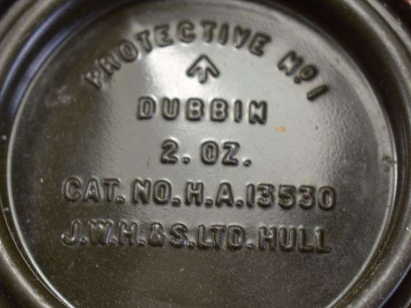 28) British Army Late WW2 – 1950s Dubbin Protective No1 Tin & Contents — image 4