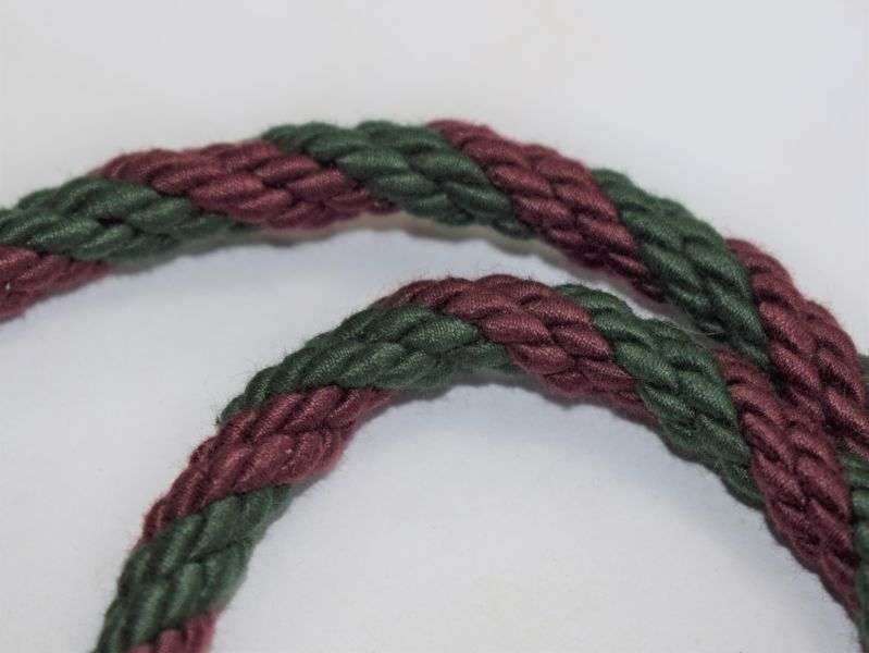 WW2 Era British Army Issue Pioneer Corps Lanyard in Green & Maroon — image 2
