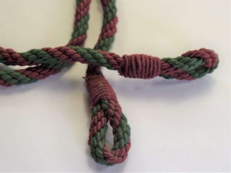 WW2 Era British Army Issue Pioneer Corps Lanyard in Green & Maroon — image 3