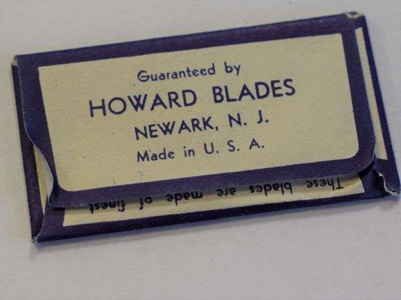 Original Card Packet Of 5 WW2 US Military Issue Howard Razor Blades — image 2