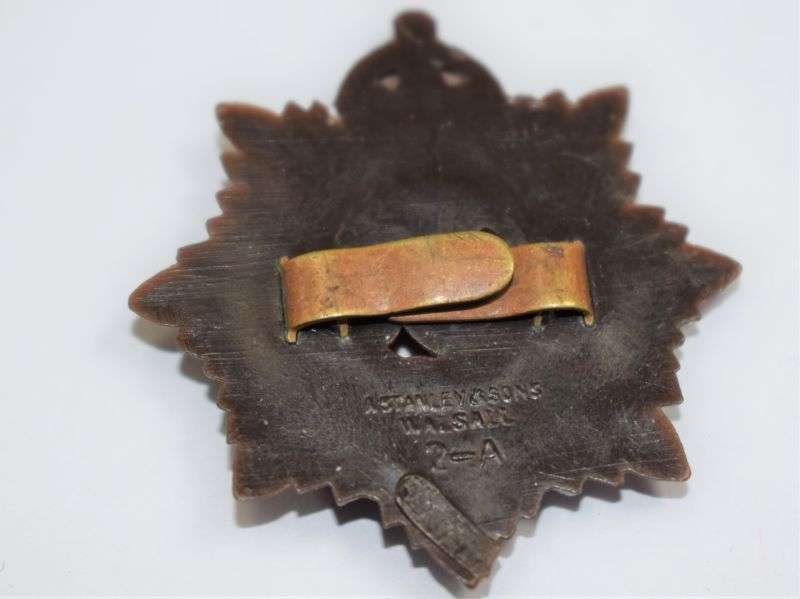 70) Original WW2 British RASC Plastic Economy Cap Badge — image 2