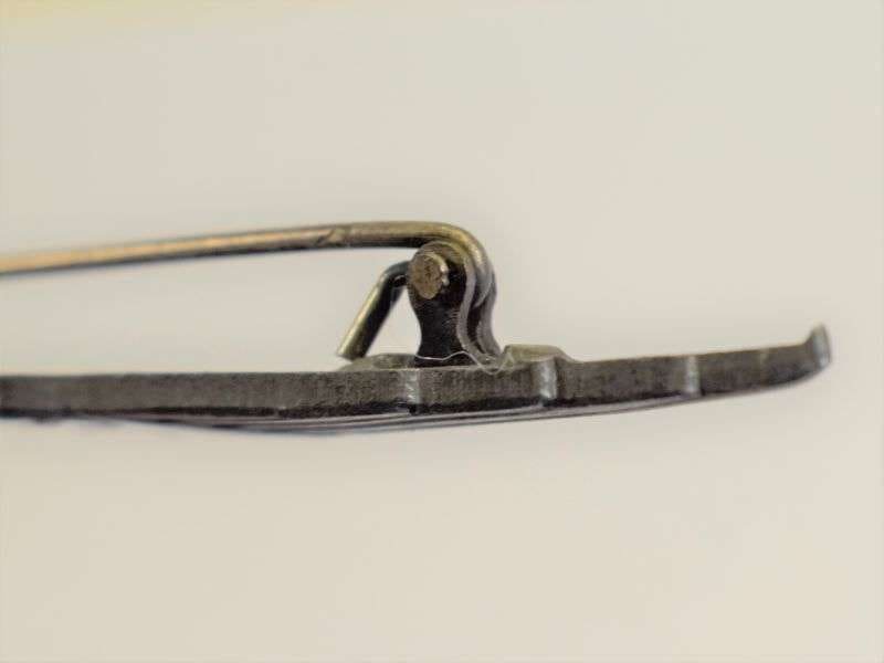 B66) Original WW2 Italian Air Force Radio Operator Wings Badge — image 2