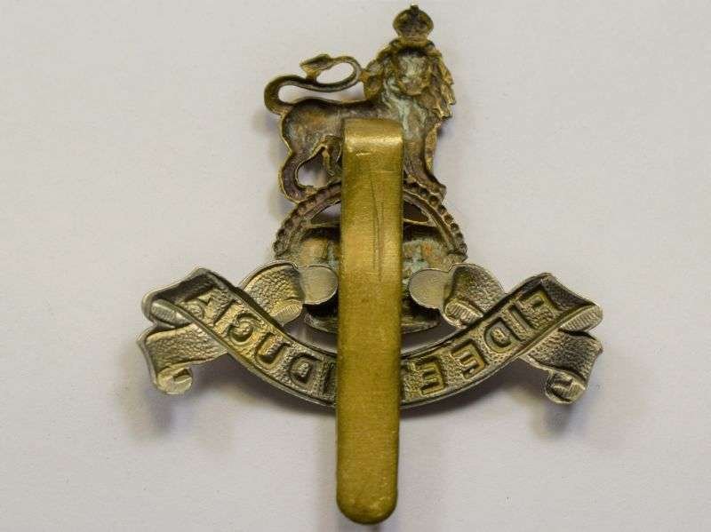 AAW) Good Original WW2 British Army Pay Corps Bi Metal Cap Badge — image 2
