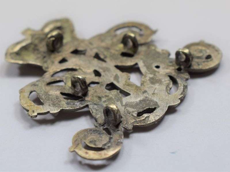 AAY) Very Nice Unidentified Original Victorian Helmet or Pouch Badge RKR? — image 2