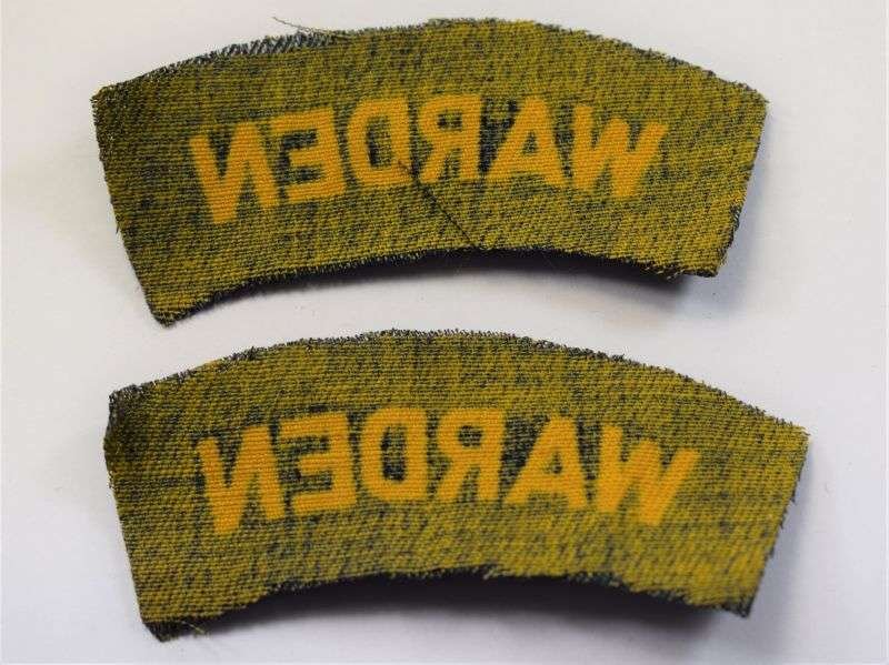 AN) Excellent Original Pair of Air Raid Wardens Printed Shoulder Titles — image 2