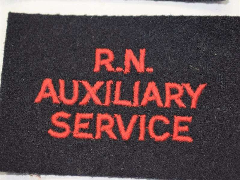 U) Original Post WW2 Royal Naval Auxiliary Service Cloth Badges — image 3