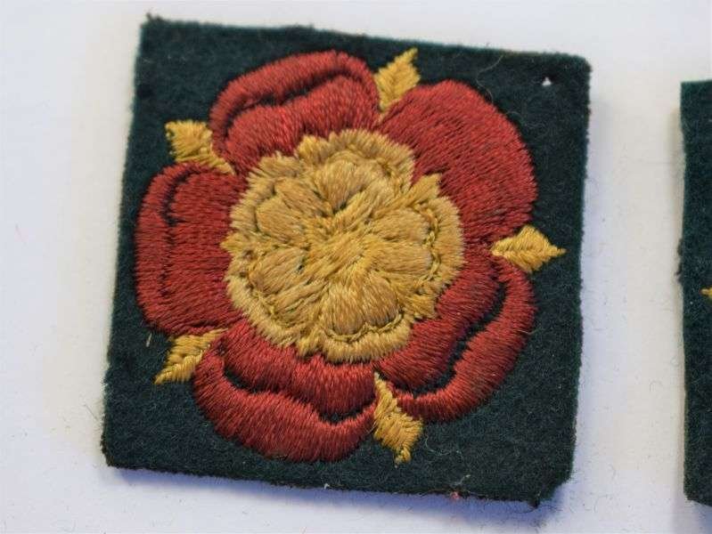 69 An Original Pair Of Cloth Badges to the Catterick District — image 4