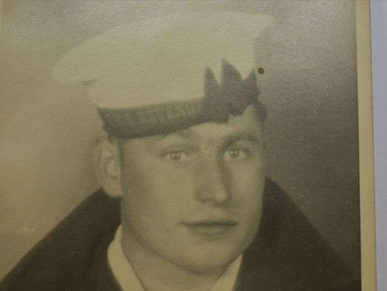 78 Original WW1 WW2 Portrait Photo of Royal Navy Rating HMS Revenge — image 3