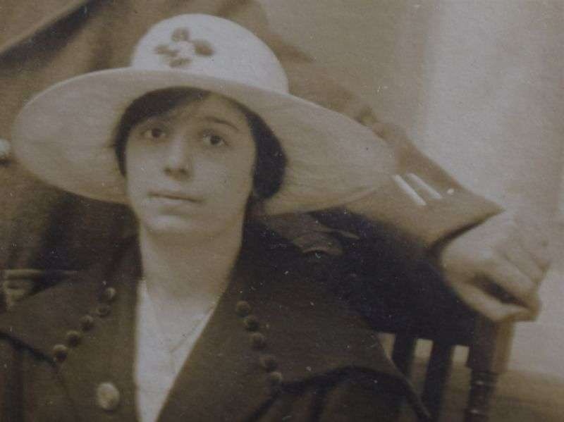 36 WW1 Photograph Post Card Injured Man & Girlfriend Royal Artillery — image 3