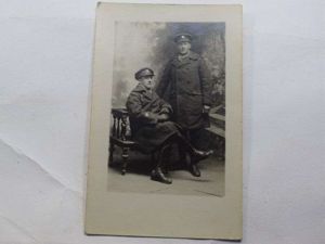 58 Interesting WW1 Studio Photograph of 2 British Officers