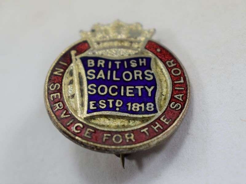49 WW1 WW2 Merchant Navy Lapel Badge — image 3