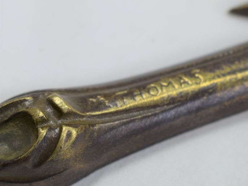 Large 1920s-30s Union National Des Combattants Bronze Wreath & UNC Helmet — image 10