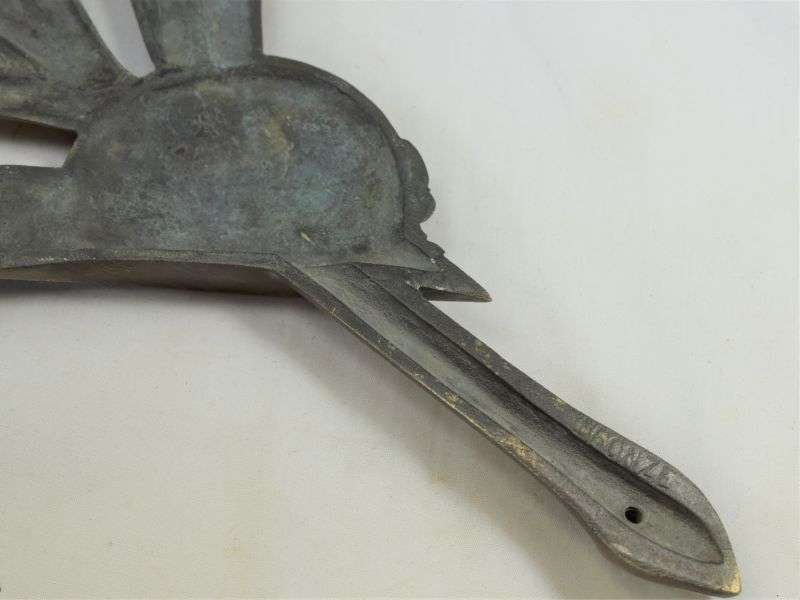 Large 1920s-30s Union National Des Combattants Bronze Wreath & UNC Helmet — image 5