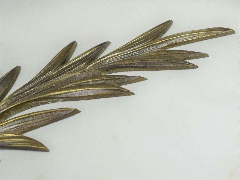 Large 1920s-30s Union National Des Combattants Bronze Wreath & UNC Helmet — image 8