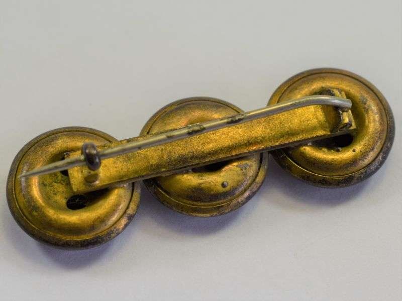 19 Original WW1 WW2 GS Buttons Sweetheart Brooch — image 2