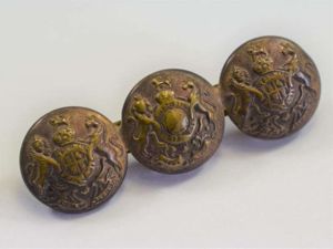 19 Original WW1 WW2 GS Buttons Sweetheart Brooch