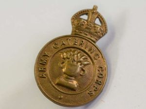 Original WW2 Army Catering Corps Cap Badge