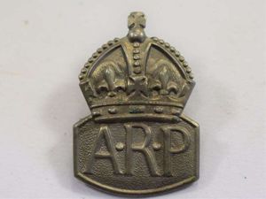 WW2 Woman's Issue ARP Pin Back Badge