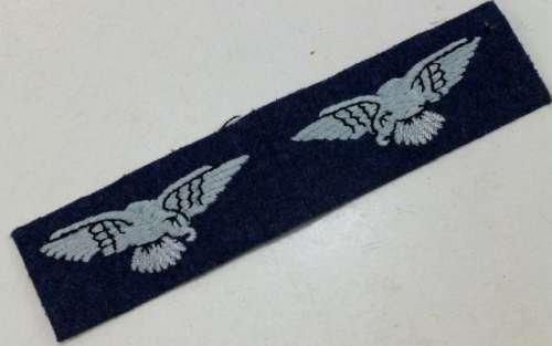 Original UN-Cut WW2 RAF Albatross Insignia Pair — image 2