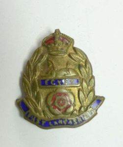 25 WW1 WW2 East Lancashire Regt Sweetheart Brooch