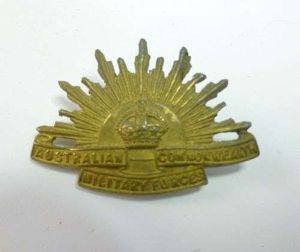 10 WW1 WW2 Australian Pin Back Sweetheart Brooch