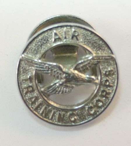 Small WW2 ATC Lapel Badge by Gaunt — image 2