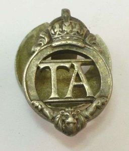 Pre WW2 Territorial Army Lapel Badge