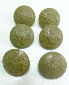 Set 6 WW2 British Army Green Plastic GS Buttons