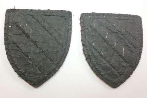 Unidentified WW2? Royal Engineers? Cloth Badge Pair — image 3