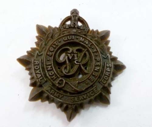 Royal Army Service Corps Bakelite Cap Badge — image 3