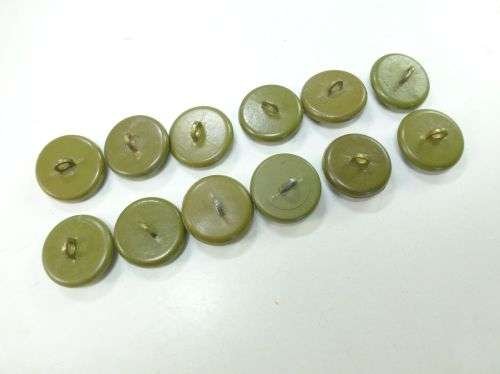 12 Original WW2 General Service Plastic Buttons — image 2