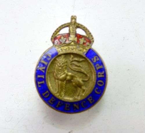 Original Brass & Enamel Civil Defence Corps Badge — image 2