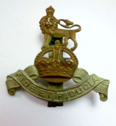 Original WW2 Royal Army Pay Corps Cap Badge — image 2