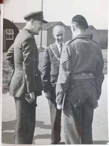 A set of 9 early 1950s Photos 49 AA Workshop Coy REME — image 13