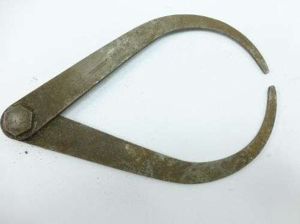 WW2 RAF Outside Measuring Callipers Marked AM 1939