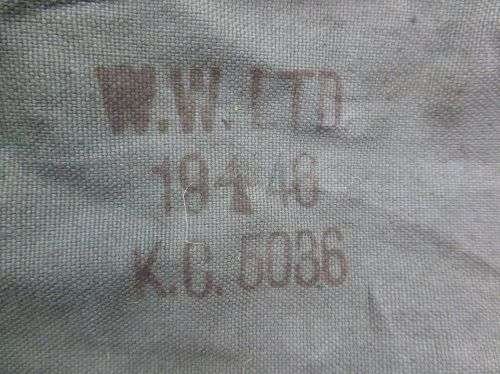 WW2 1944 Pattern Jungle Green Folding Wash Basin — image 6