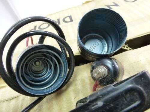 Original WW2 British Easco Life Jacket light — image 6