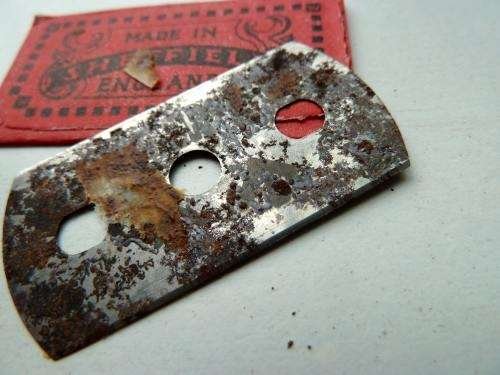 WW2 British Army Escape & Evasion Razor Blade Compass — image 5