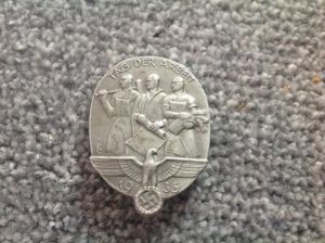 Third Reich Day of work' Tinnie