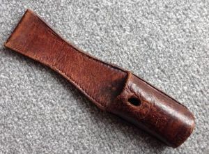 'Waffen Loesche' Bayonet Frog