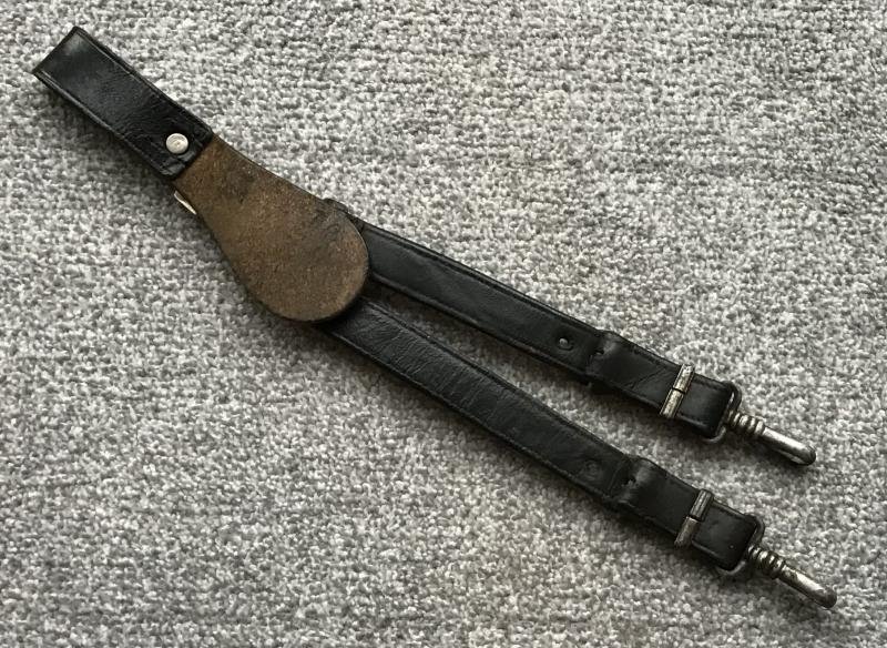 Third Reich TENO Officer Hangers and TENO Belt Loop — image 2