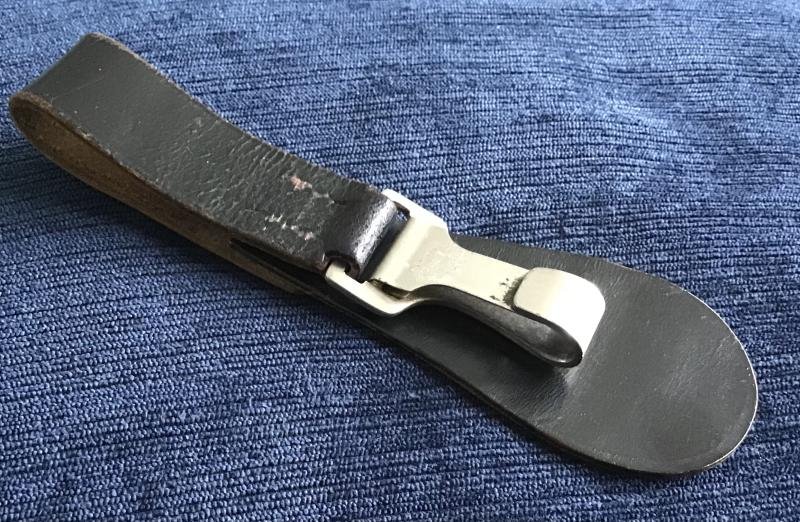 Third Reich TENO Dagger Hanger Belt Loop — image 5