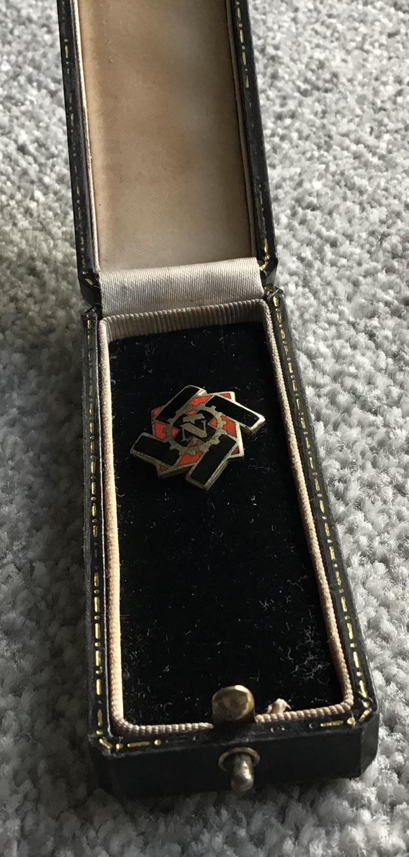 Third Reich TENO Members Lapel Pin-Boxed — image 5